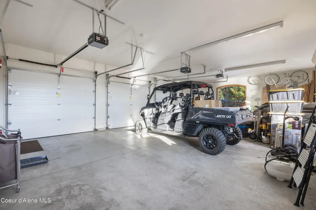 13277 S Ridgeview Loop Harrison ID 83833