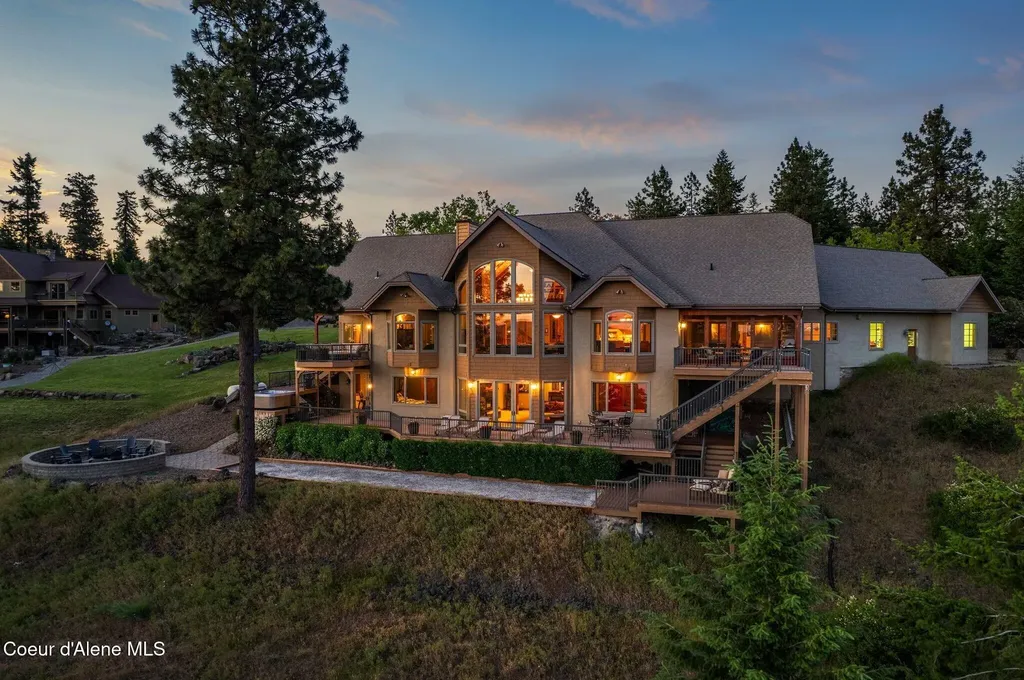 13277 S Ridgeview Loop Harrison ID 83833