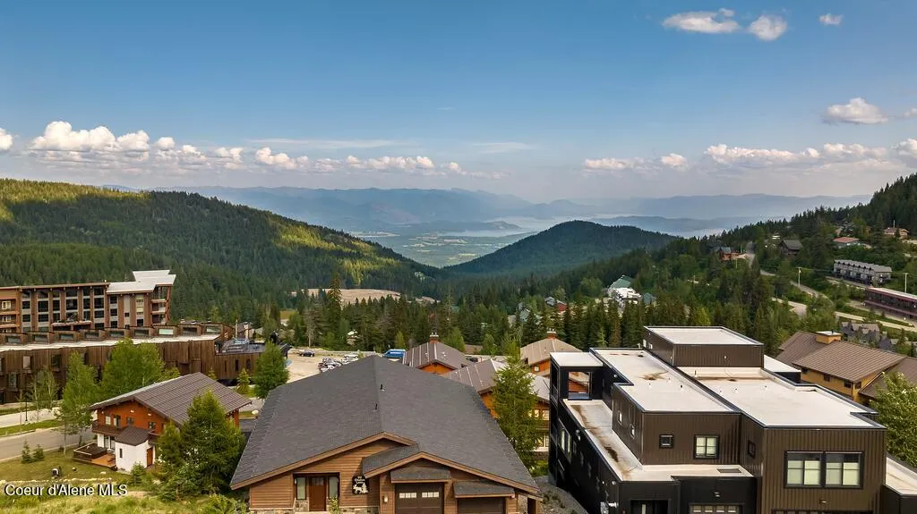 98 Chutes Lane Sandpoint ID 83864