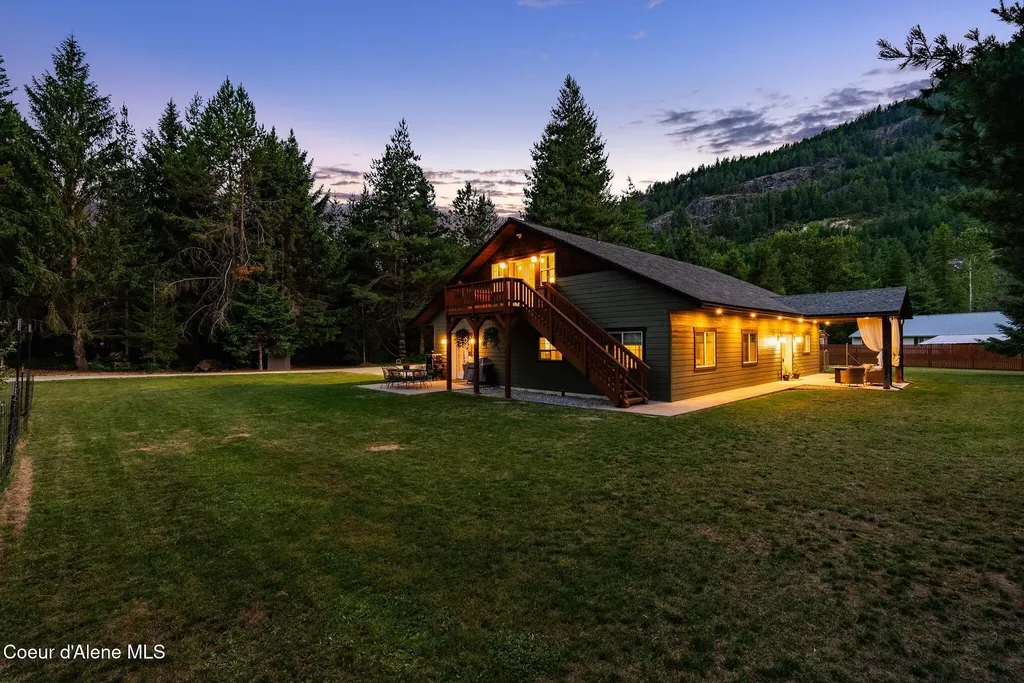 11605 N Boyer Road Sandpoint ID 83864