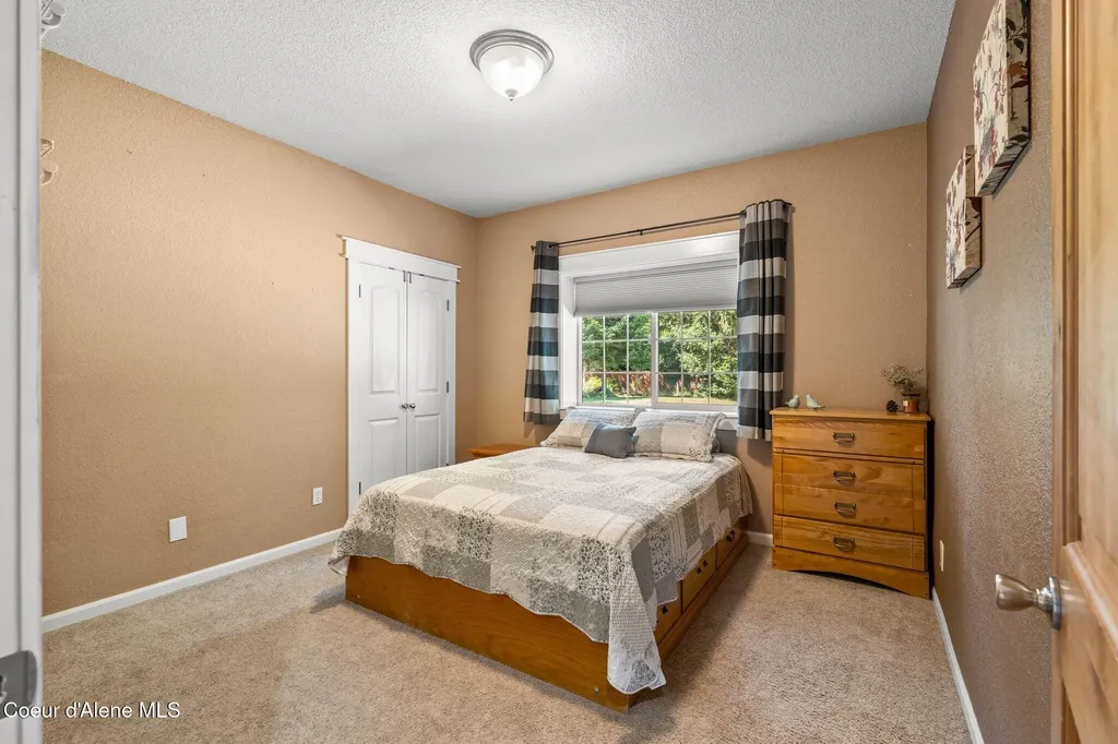 11605 N Boyer Road Sandpoint ID 83864