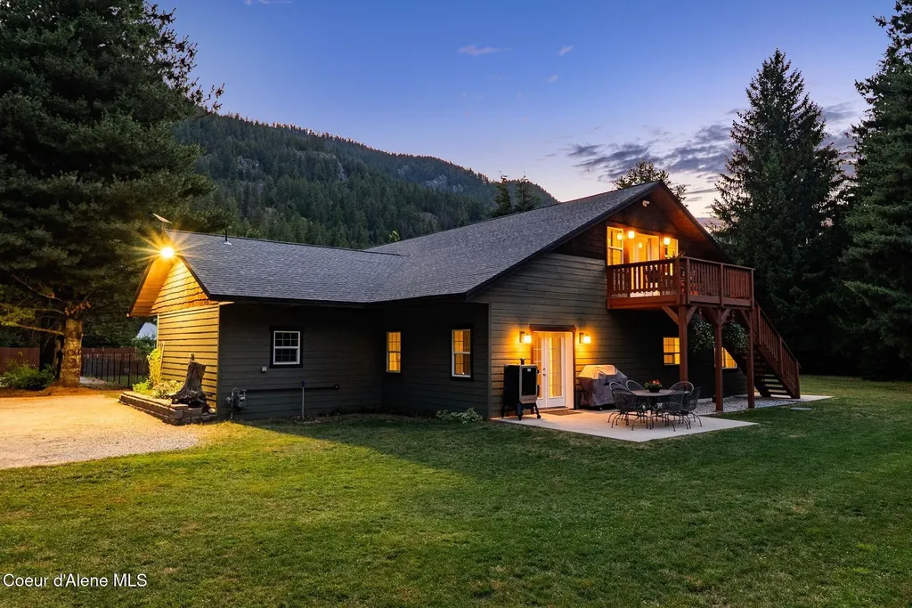 11605 N Boyer Road Sandpoint ID 83864