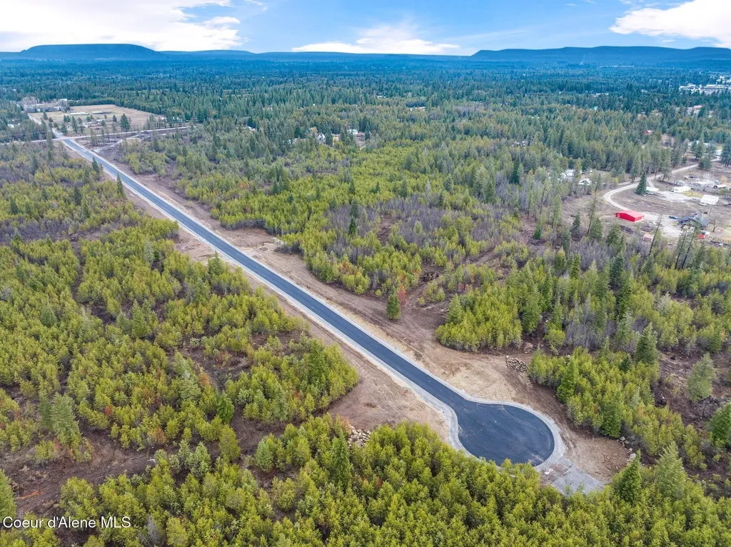 L7 B1 N Mountain View Road Rathdrum ID 83858