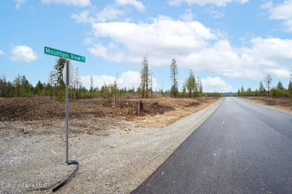 L7 B1 N Mountain View Road Rathdrum ID 83858