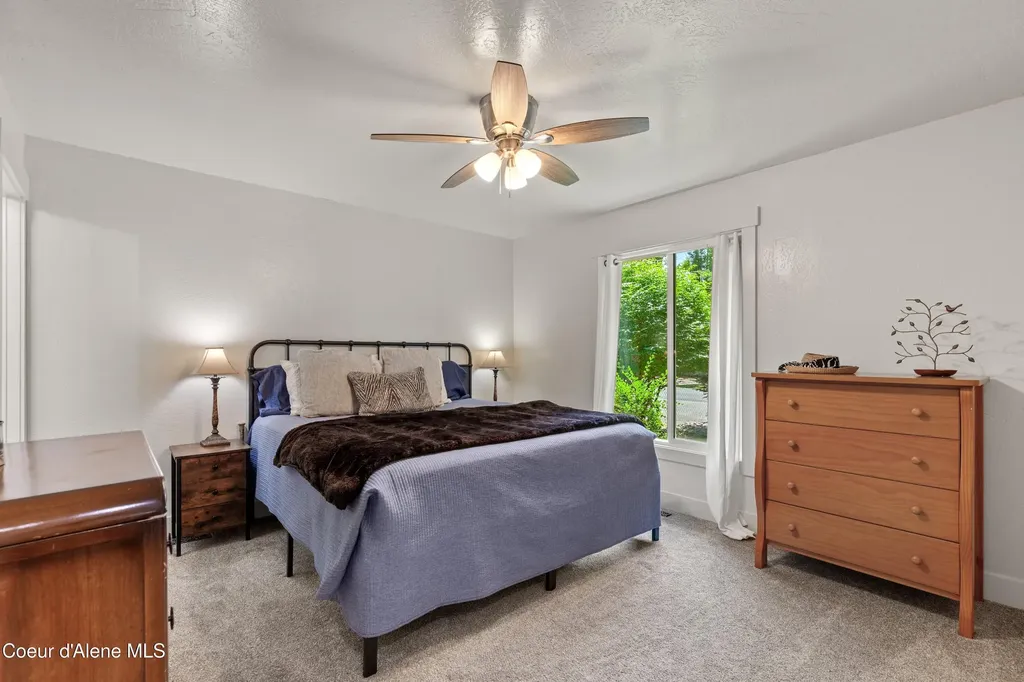 1323 E Deerhaven Avenue Dalton Gardens ID 83815
