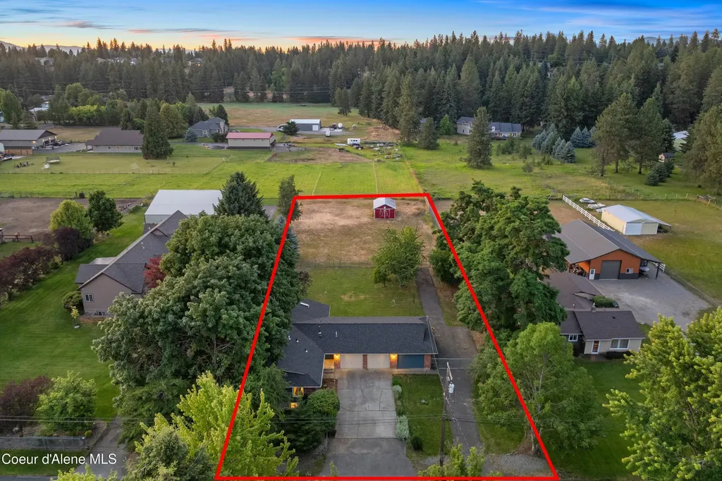 1323 E Deerhaven Avenue Dalton Gardens ID 83815