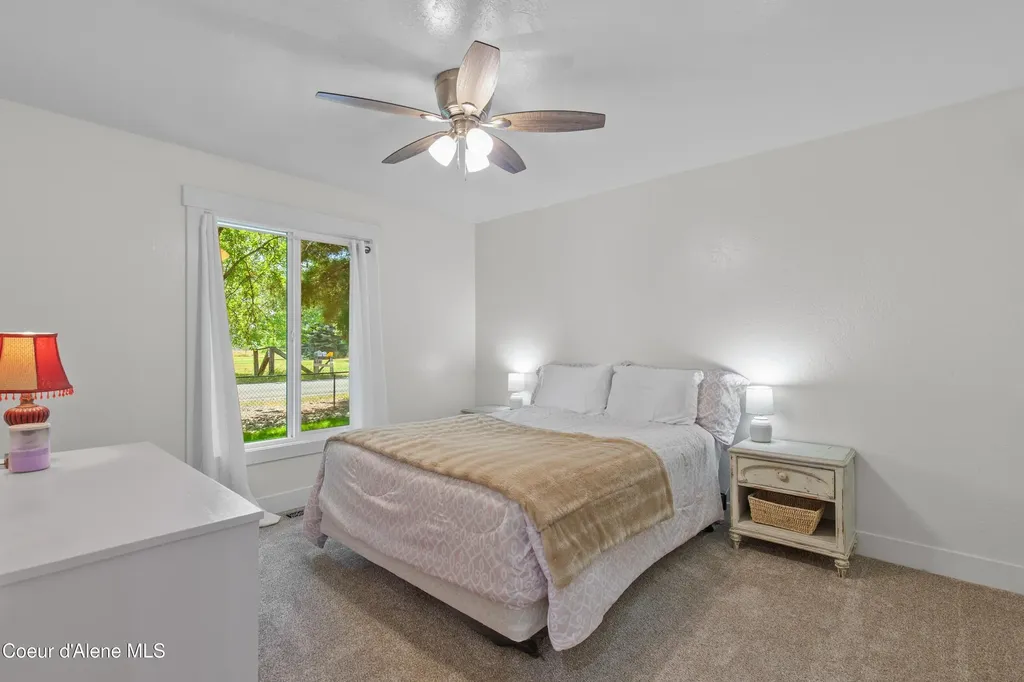 1323 E Deerhaven Avenue Dalton Gardens ID 83815
