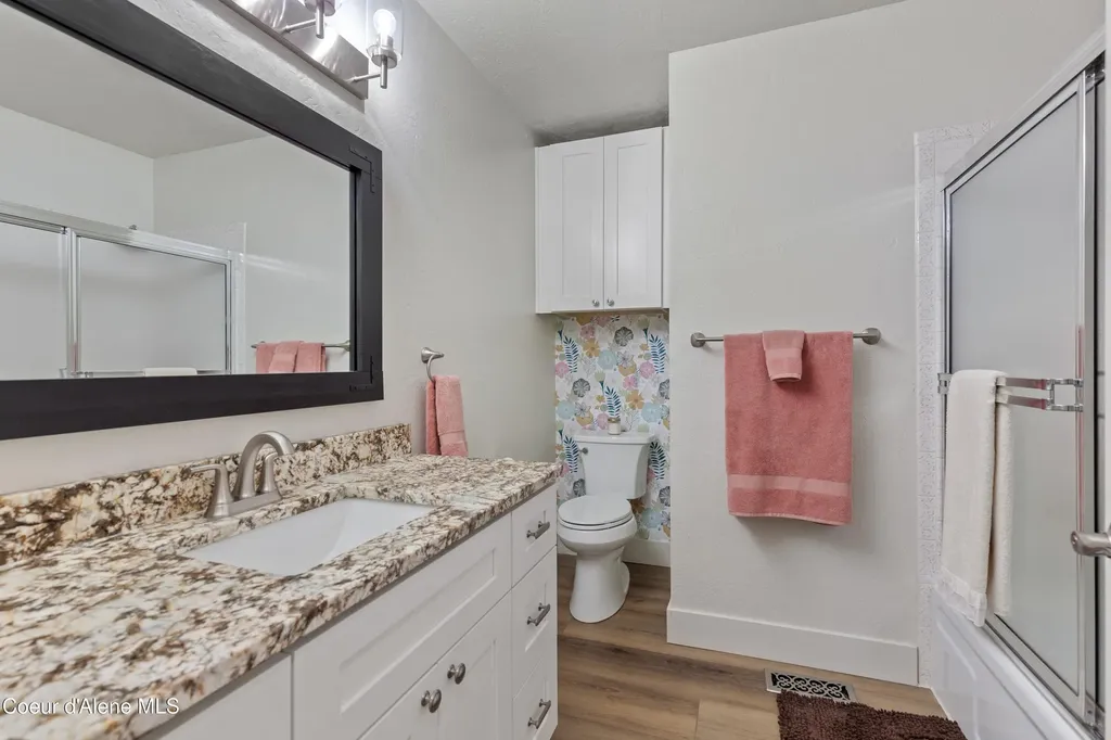 1323 E Deerhaven Avenue Dalton Gardens ID 83815