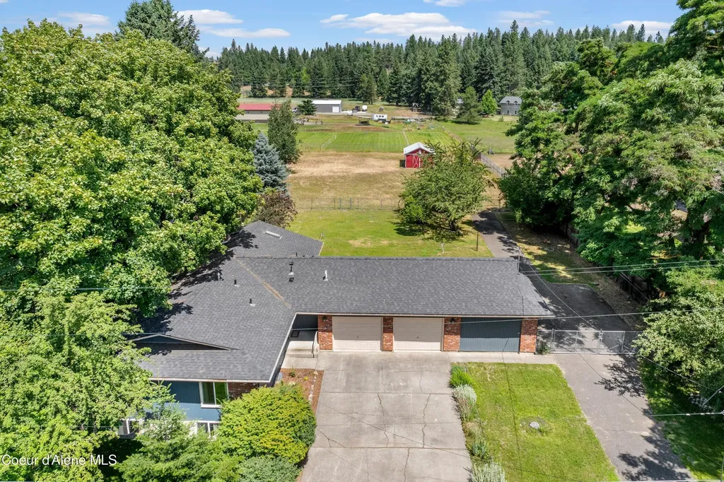 1323 E Deerhaven Avenue Dalton Gardens ID 83815