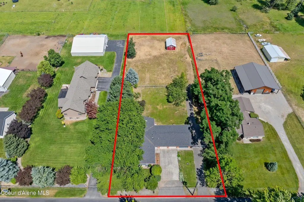 1323 E Deerhaven Avenue Dalton Gardens ID 83815