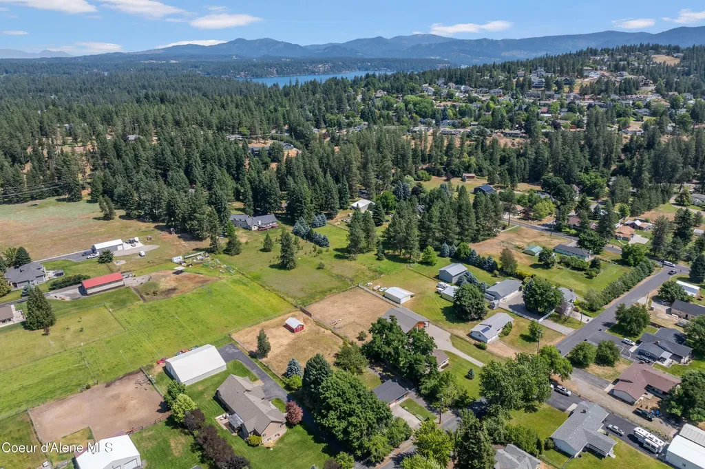 1323 E Deerhaven Avenue Dalton Gardens ID 83815