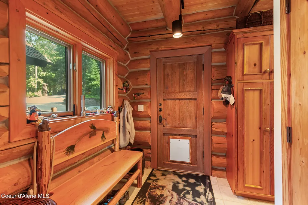 9247 N Hart Lane Hayden ID 83835
