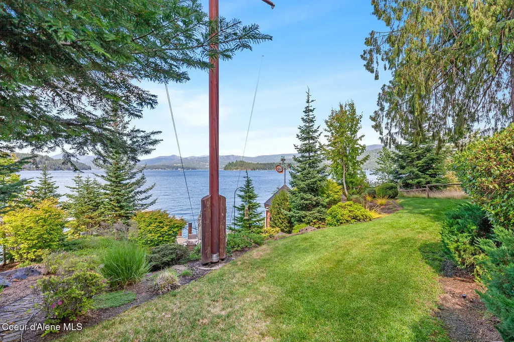 9247 N Hart Lane Hayden ID 83835