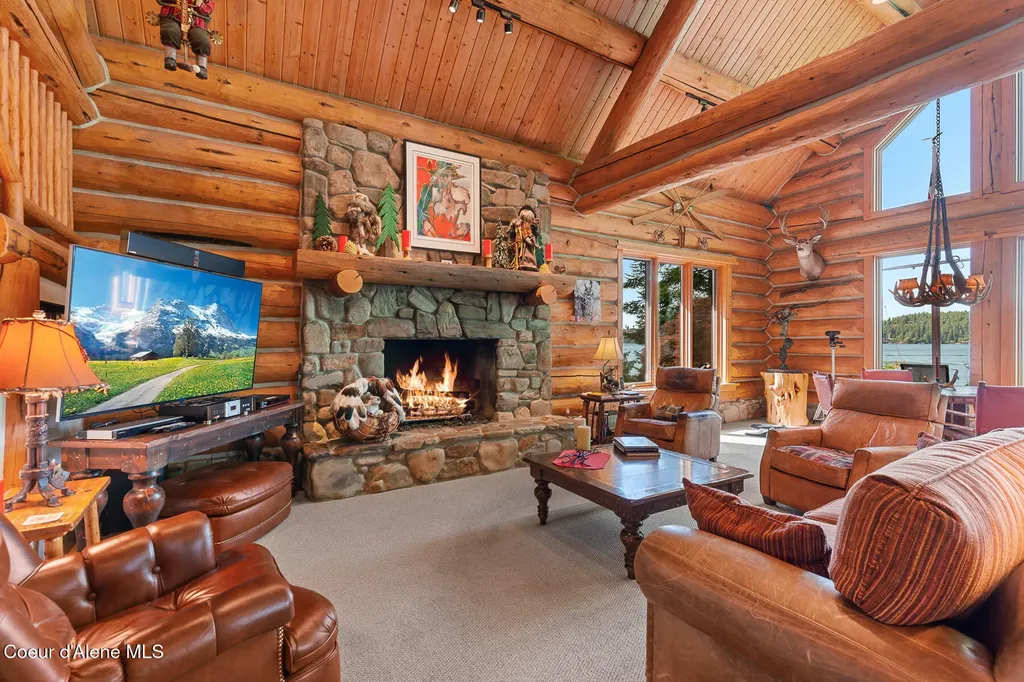 9247 N Hart Lane Hayden ID 83835