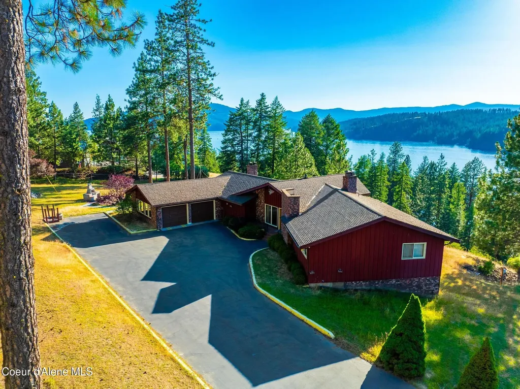 20769 S Highway 97 Harrison ID 83833