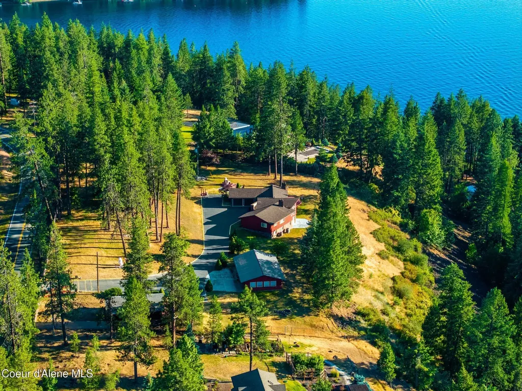 20769 S Highway 97 Harrison ID 83833