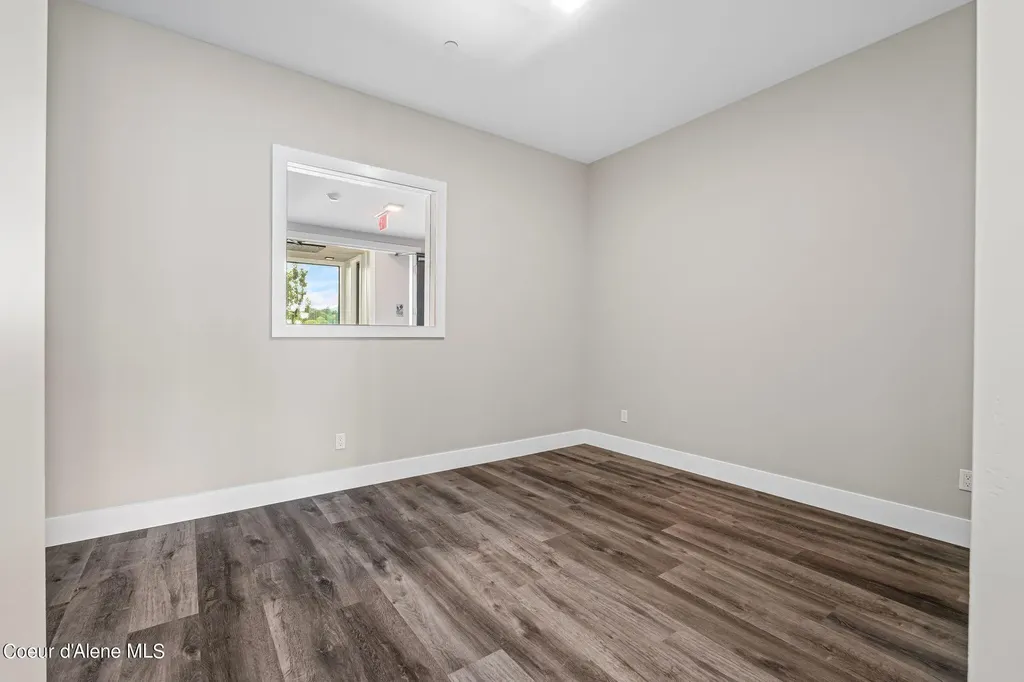 802 Sandpoint Avenue Sandpoint ID 83864