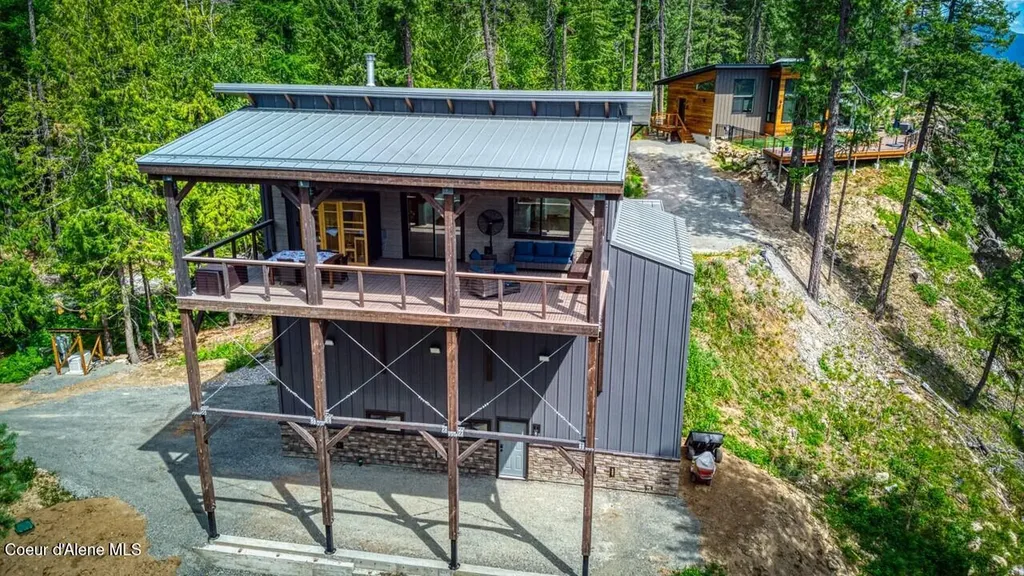395 Rincon Drive Sandpoint ID 83864