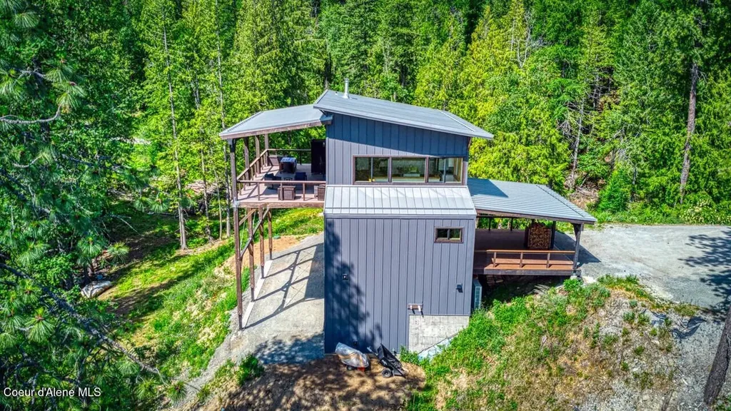 395 Rincon Drive Sandpoint ID 83864