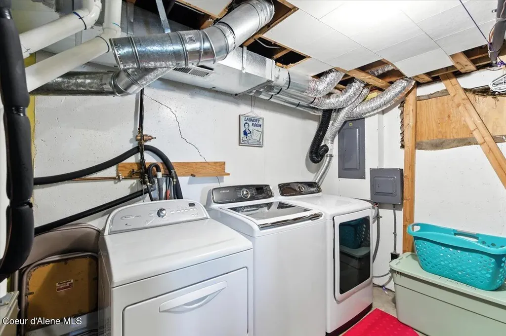 2525 E Upper Hayden Lake Road Hayden ID 83835