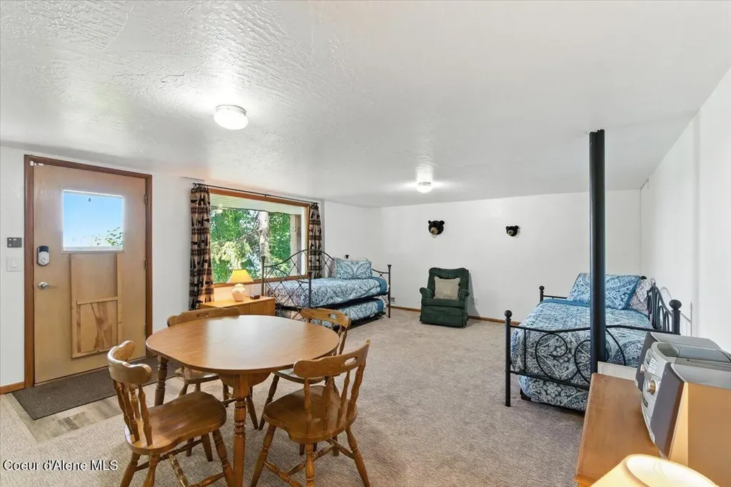 2525 E Upper Hayden Lake Road Hayden ID 83835
