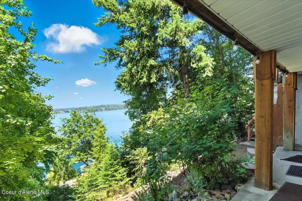 2525 E Upper Hayden Lake Road Hayden ID 83835