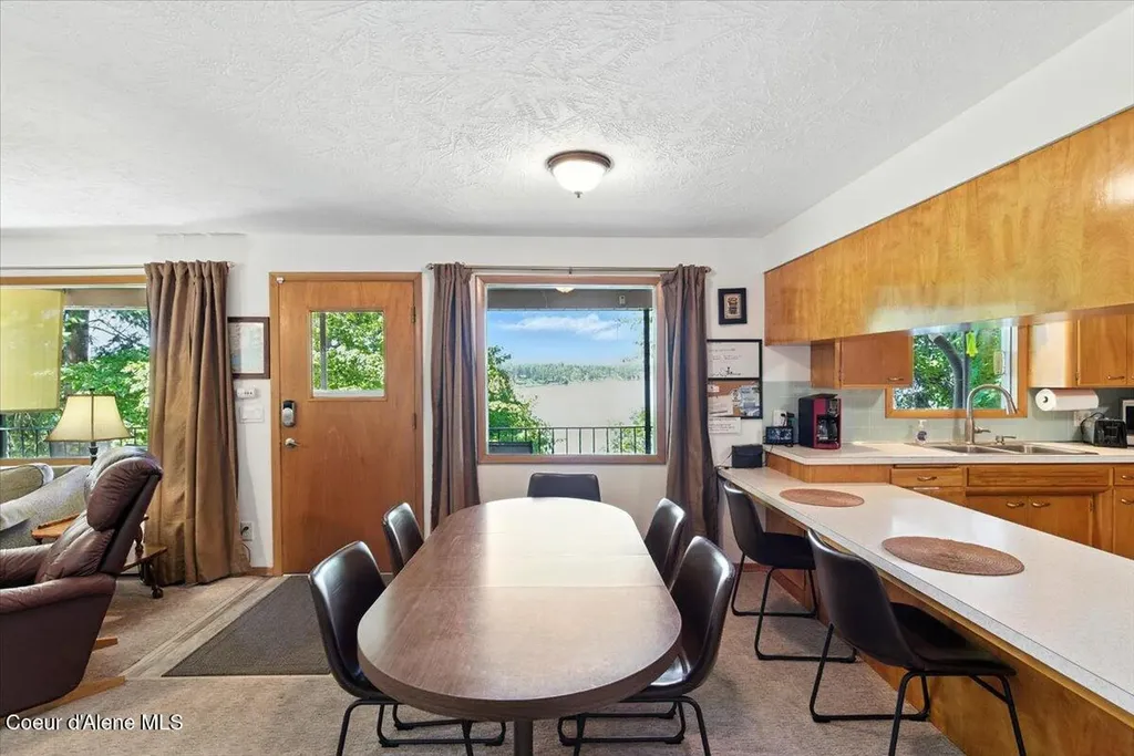 2525 E Upper Hayden Lake Road Hayden ID 83835