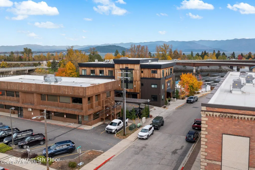 202 S 1st Avenue Sandpoint ID 83864