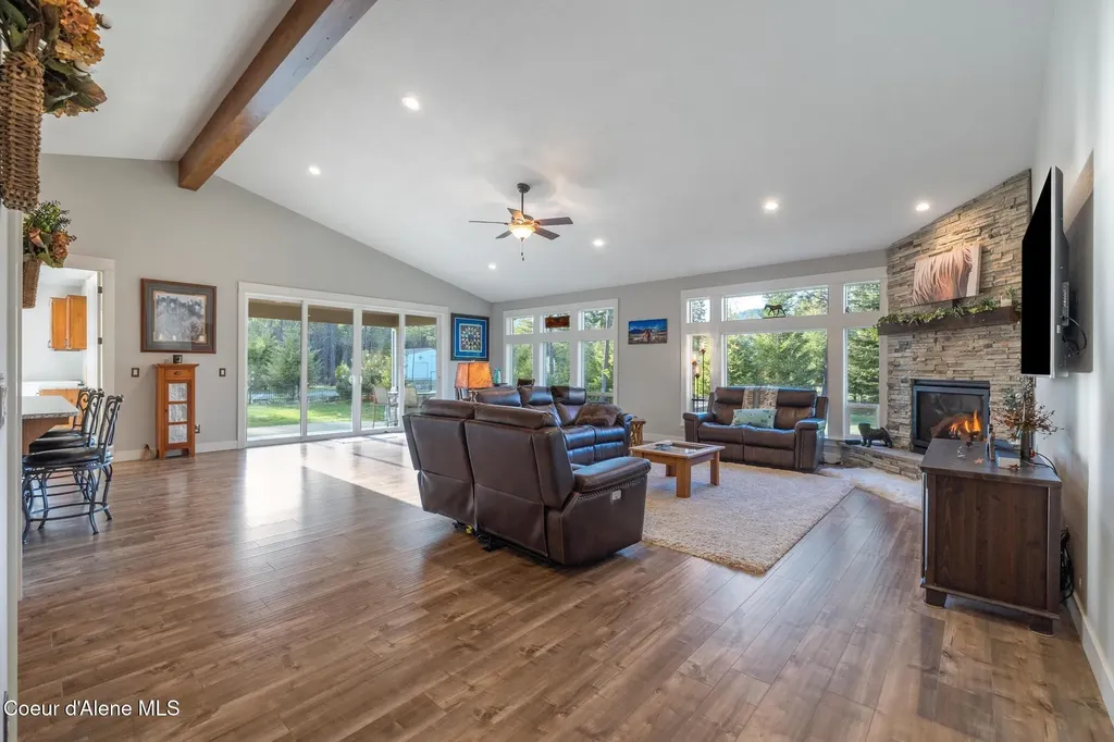 5867 W Sparrowhawk Drive Rathdrum ID 83858