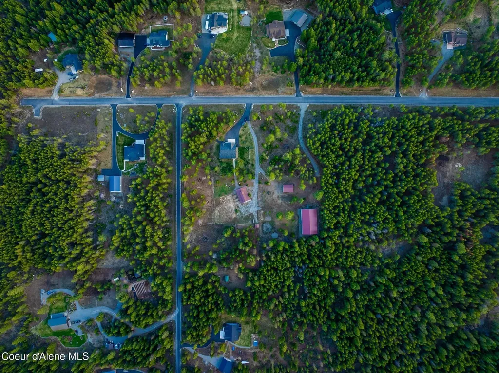 5867 W Sparrowhawk Drive Rathdrum ID 83858