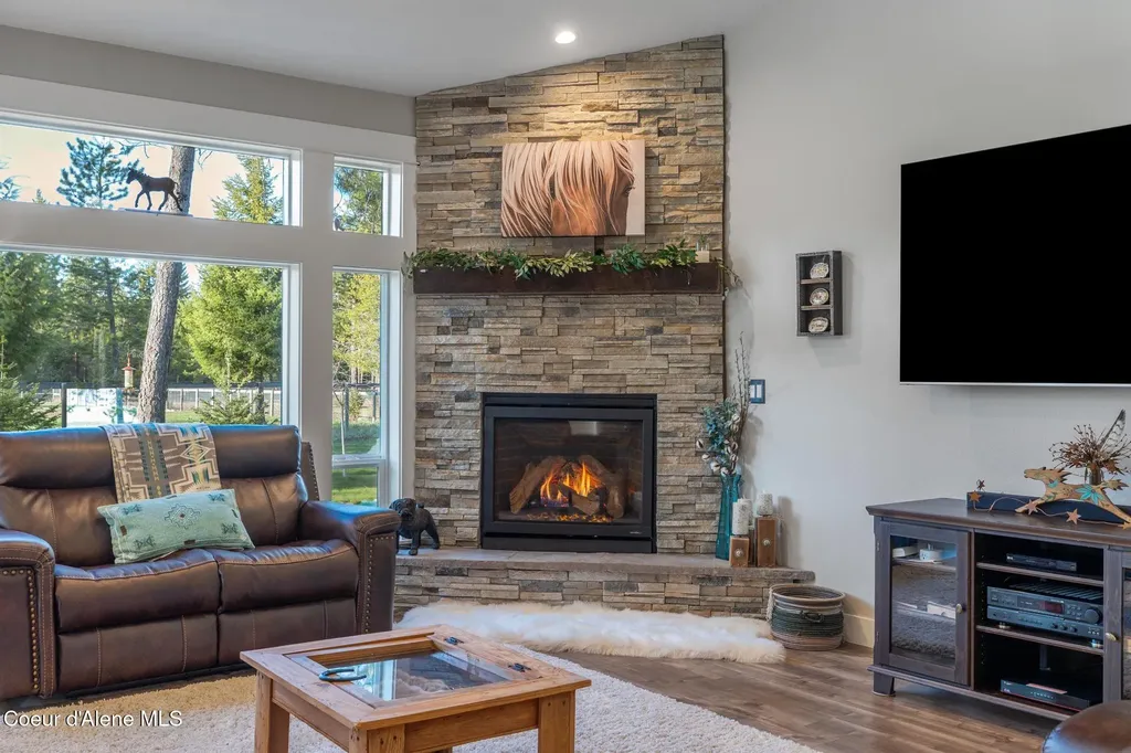 5867 W Sparrowhawk Drive Rathdrum ID 83858