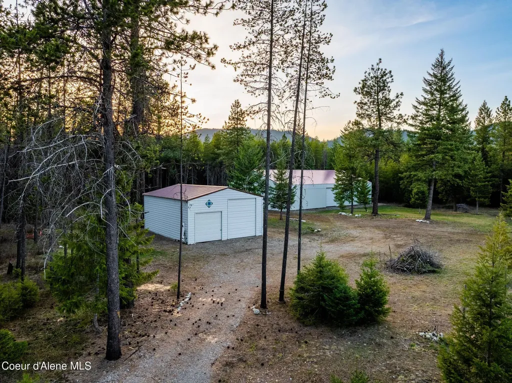 5867 W Sparrowhawk Drive Rathdrum ID 83858