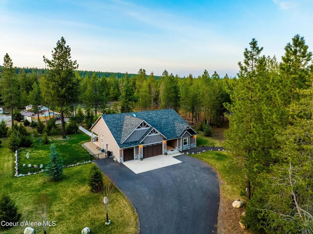 5867 W Sparrowhawk Drive Rathdrum ID 83858