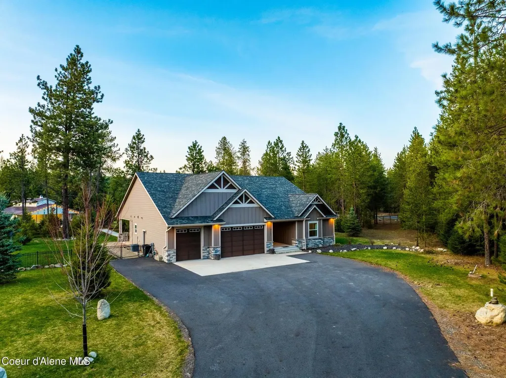 5867 W Sparrowhawk Drive Rathdrum ID 83858