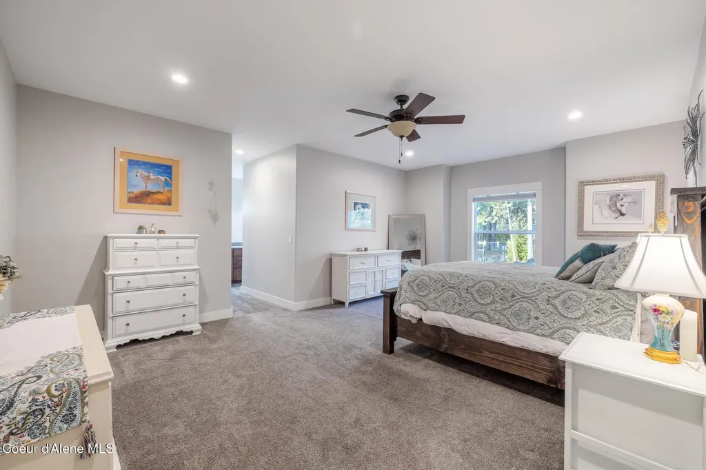 5867 W Sparrowhawk Drive Rathdrum ID 83858