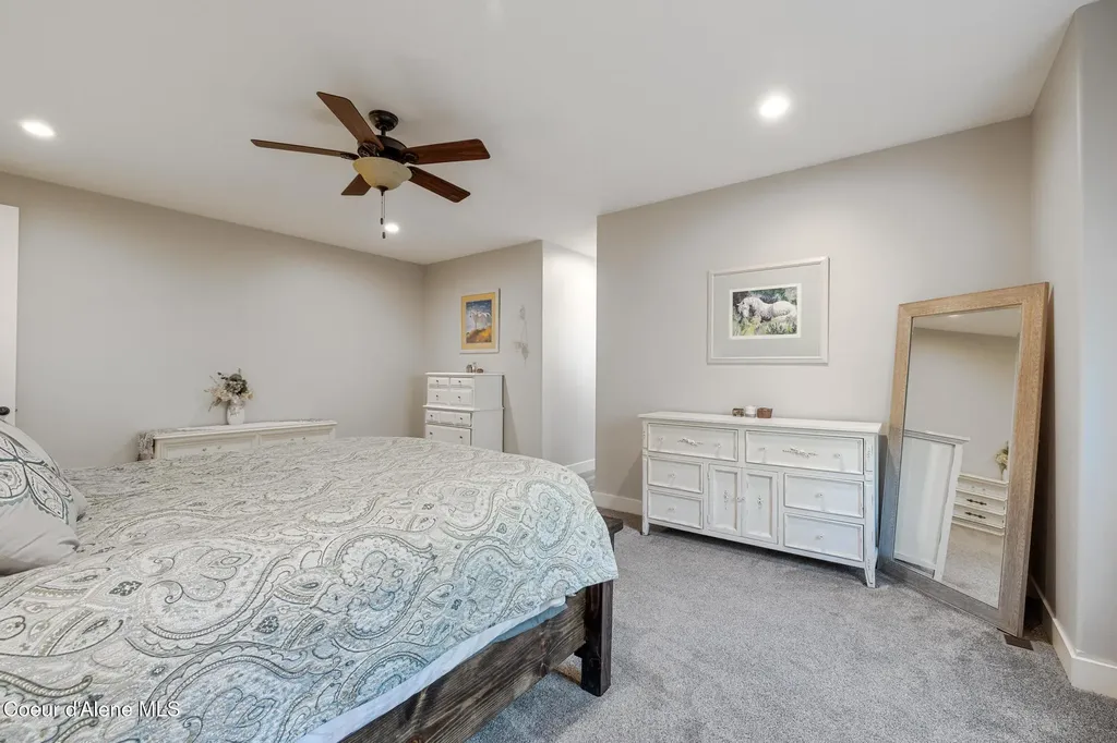 5867 W Sparrowhawk Drive Rathdrum ID 83858