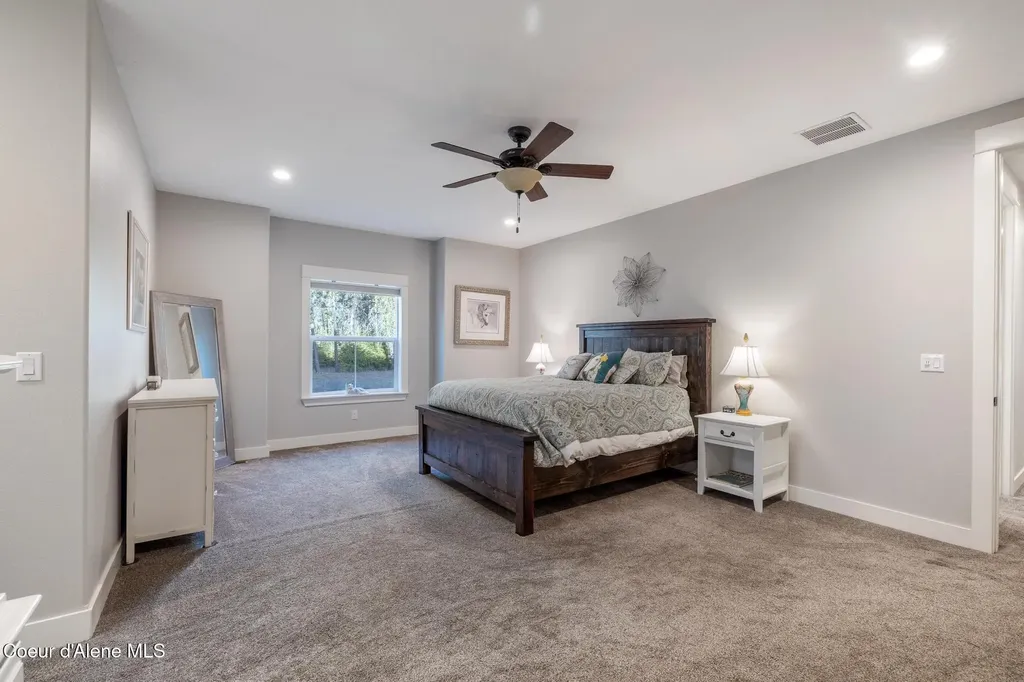 5867 W Sparrowhawk Drive Rathdrum ID 83858
