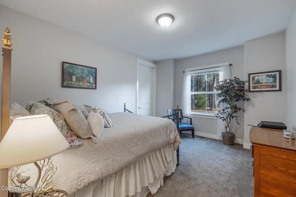 5867 W Sparrowhawk Drive Rathdrum ID 83858