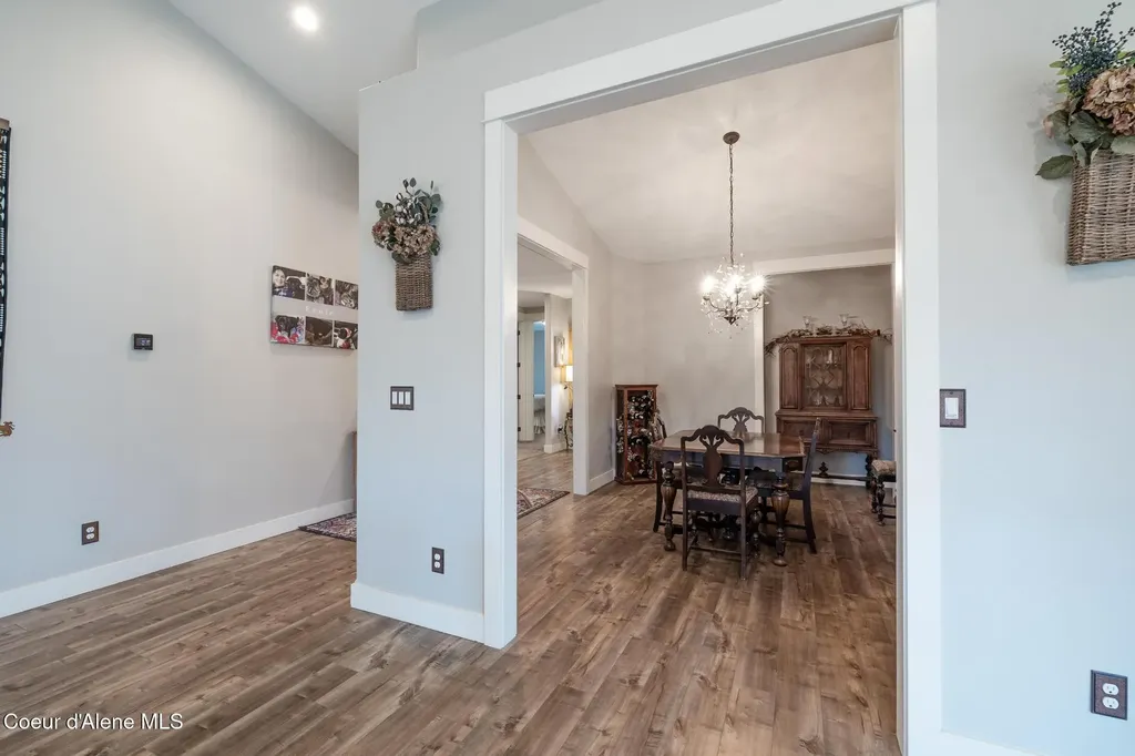 5867 W Sparrowhawk Drive Rathdrum ID 83858