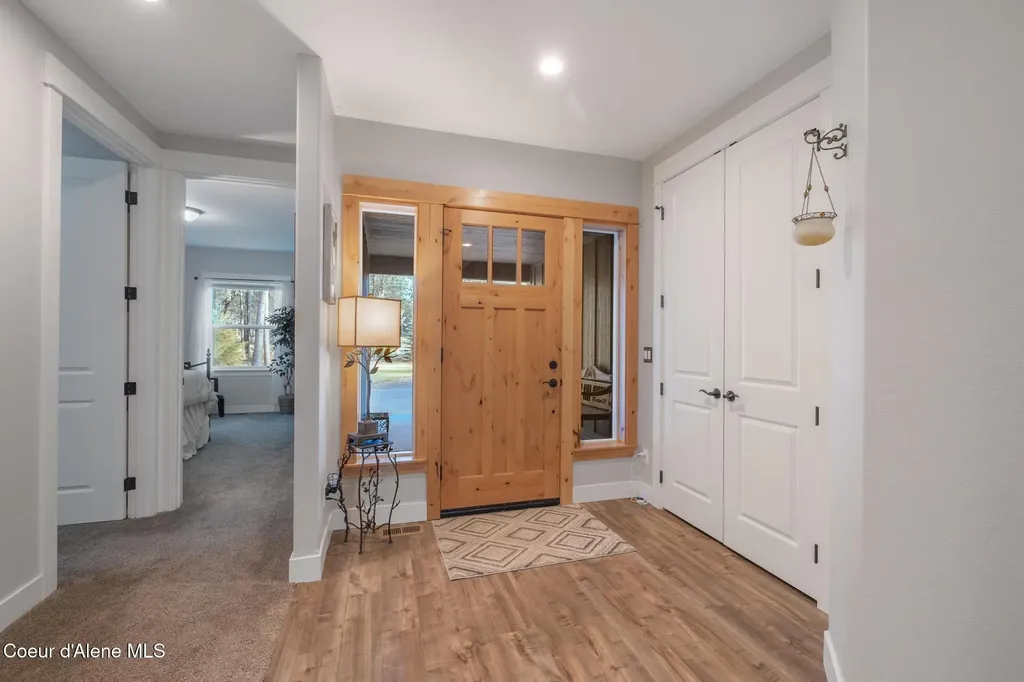 5867 W Sparrowhawk Drive Rathdrum ID 83858