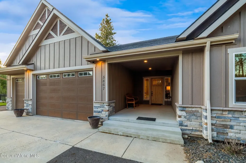 5867 W Sparrowhawk Drive Rathdrum ID 83858