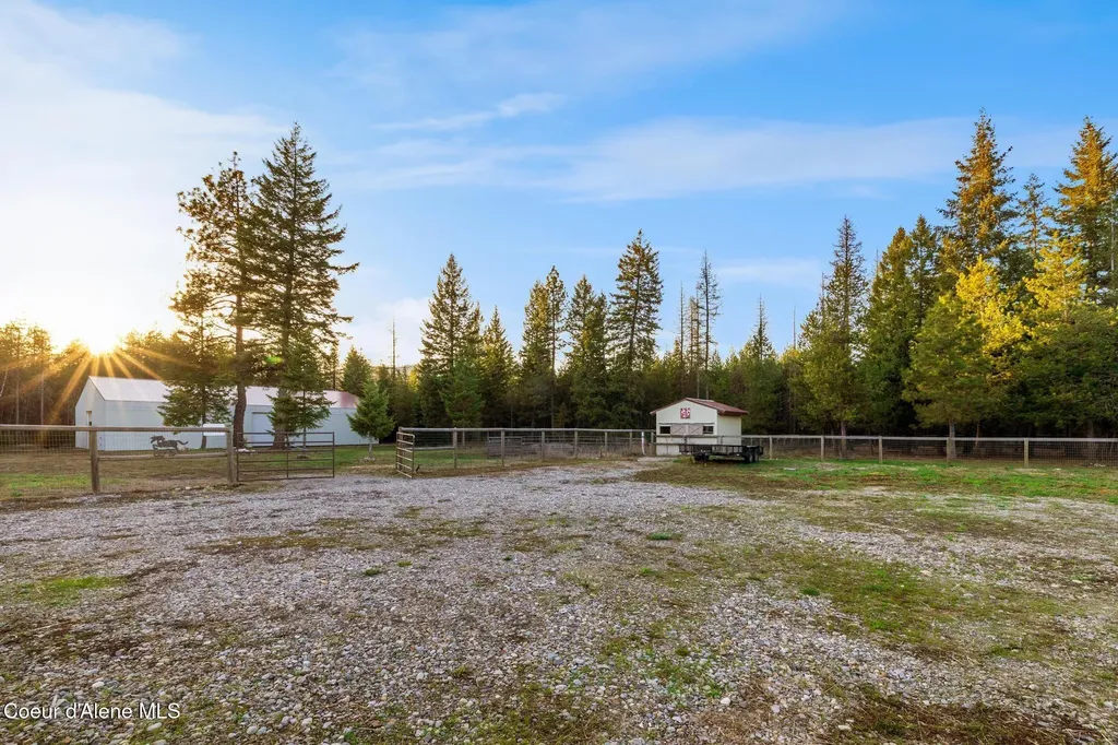 5867 W Sparrowhawk Drive Rathdrum ID 83858