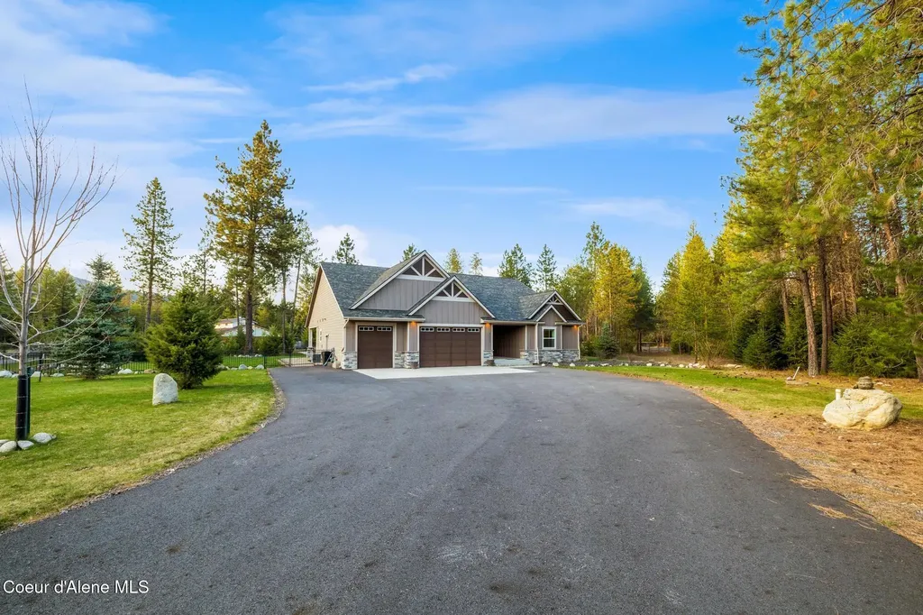 5867 W Sparrowhawk Drive Rathdrum ID 83858