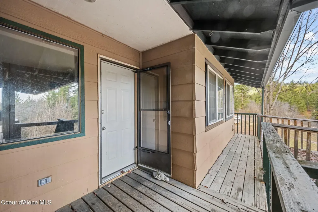 15077 N Church Road Rathdrum ID 83858