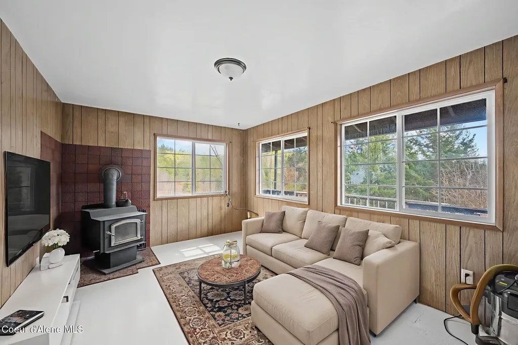 15077 N Church Road Rathdrum ID 83858