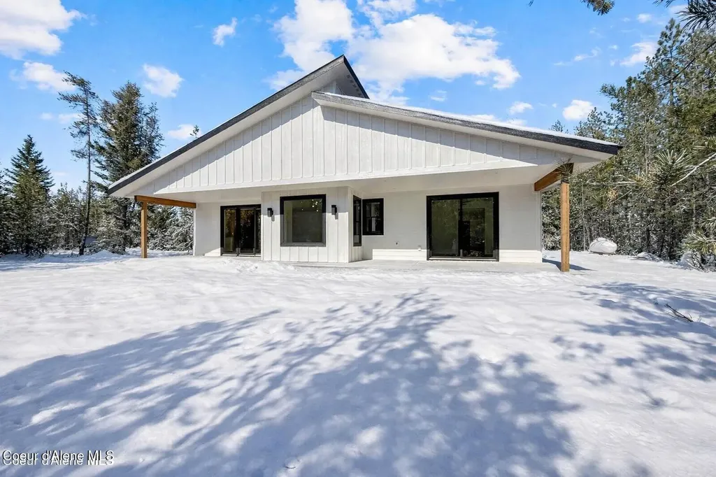 624 Satchel Drive Spirit Lake ID 83869