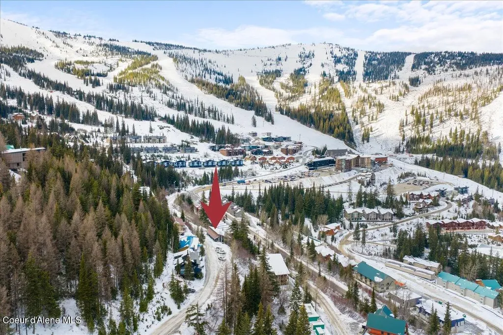 197 Mogul Hill, Unit 6 Sandpoint ID 83864