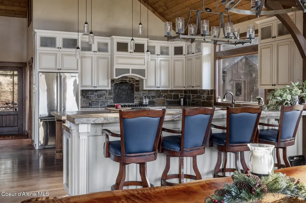 337 W Coon Creek Road Plummer ID 83851