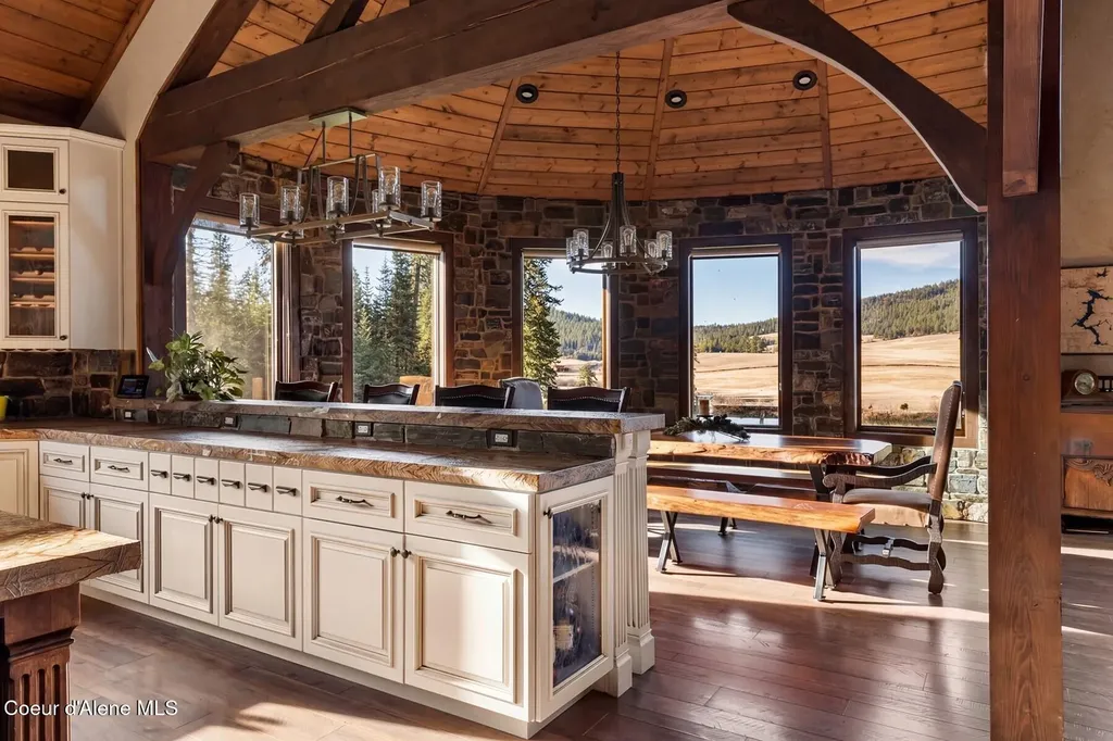 337 W Coon Creek Road Plummer ID 83851