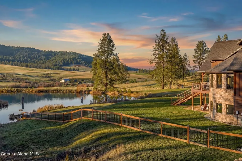 337 W Coon Creek Road Plummer ID 83851